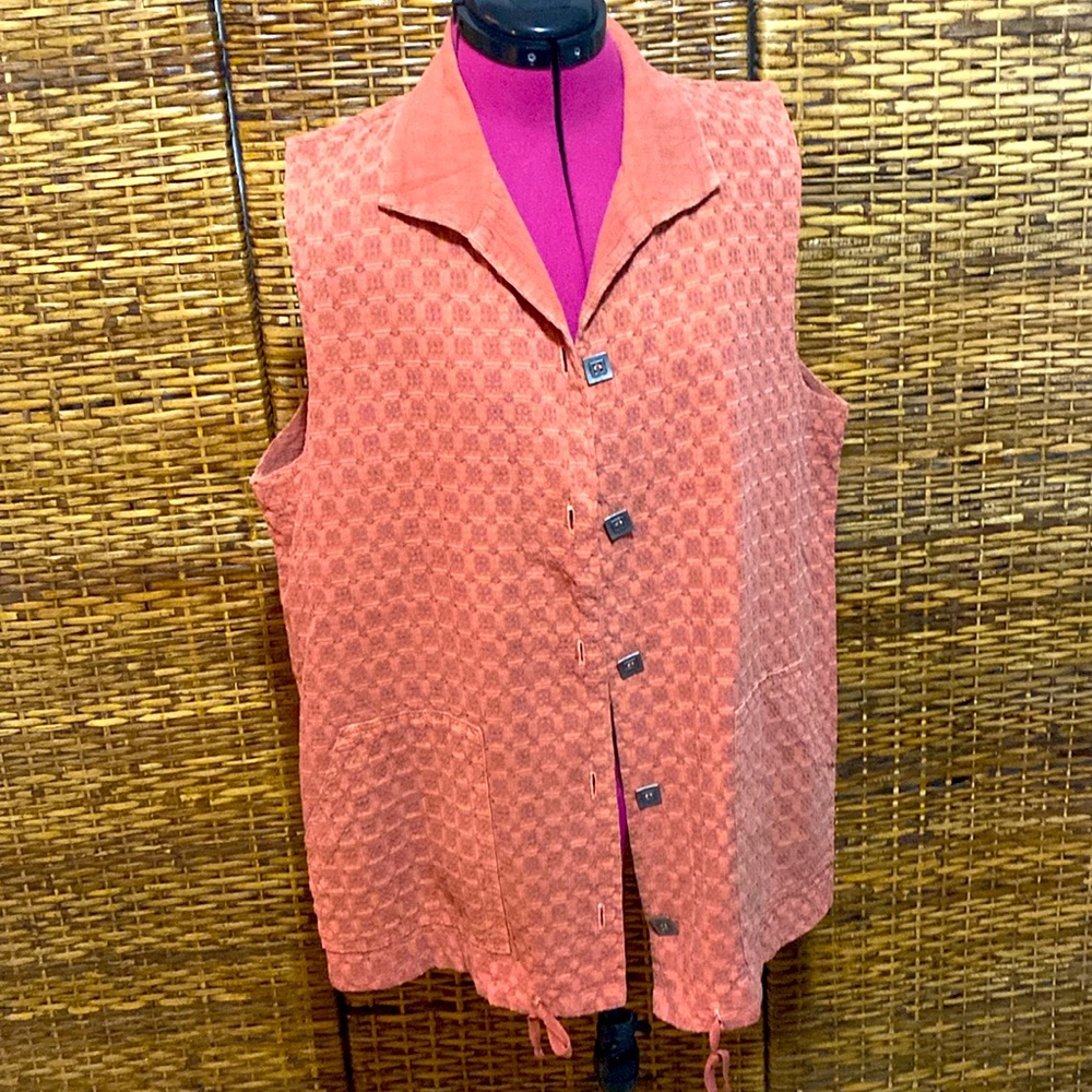 EUC Focus orange, artsy, embroidered button up vest XL